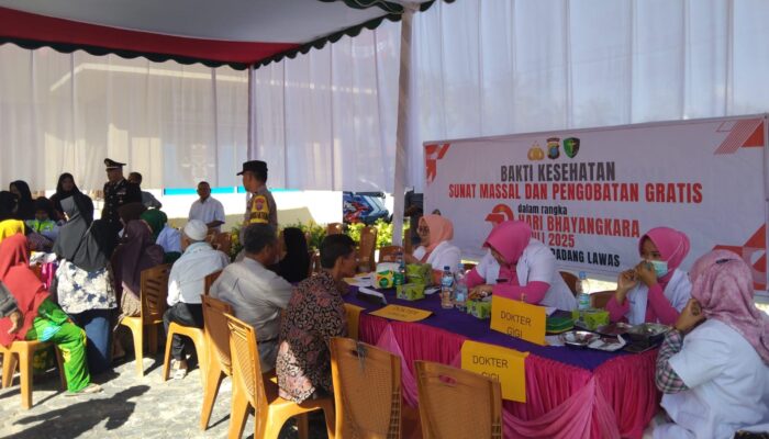 Polres Palas Gelar Pengobatan dan Khitanan Gratis HUT Ke-79 Bhayangkara