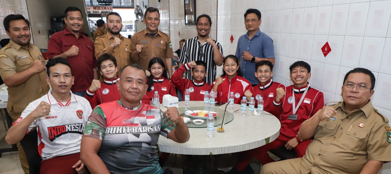 Wali Kota Siantar Ramah Tamah Atlet World MMA Championship Brazil