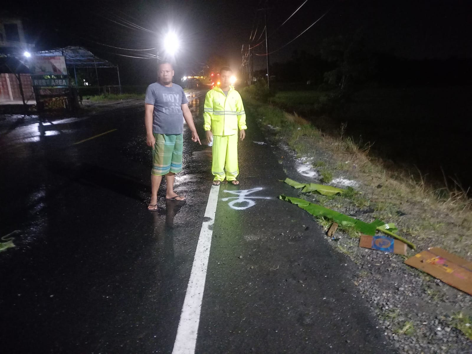 Pengendara Sepeda Motor Tewas Tertabrak Pickup