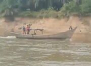 Bocah SMP Hanyut Di Sungai Barumun, Labusel