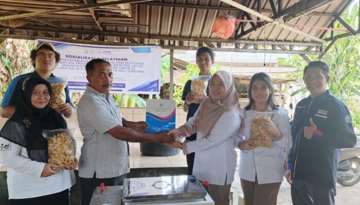 Unimed Tingkatkan Produksi UMKM Kerupuk Bawang