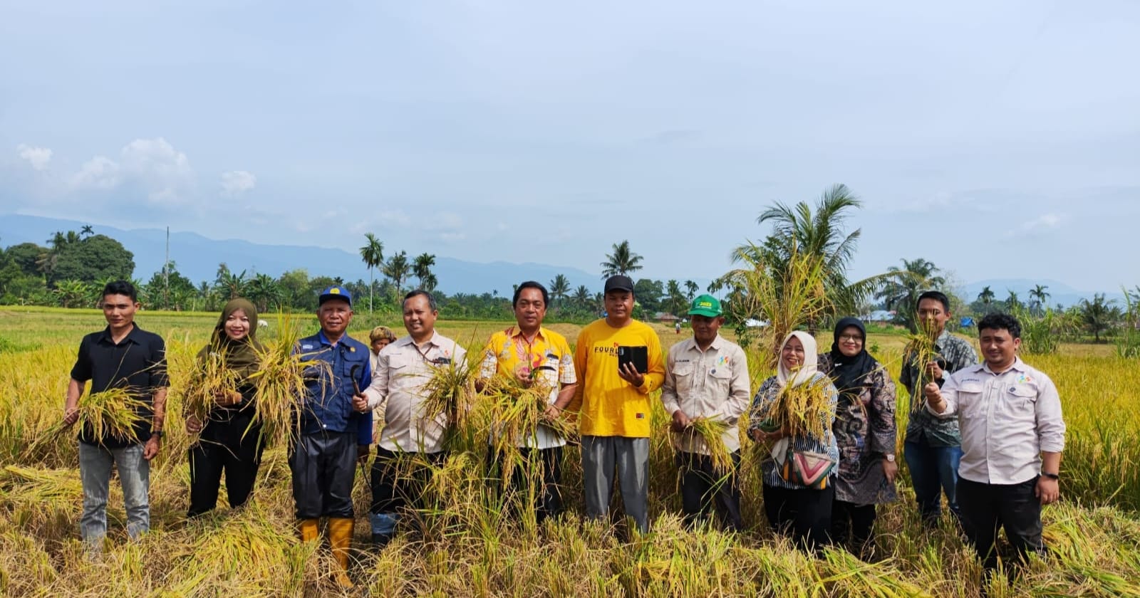 Kelompok Tani Maradu Sobar Syukuran, Hasilkan 10 Ton Gabah Per Hektar