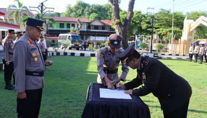 Polres Sabang Gelar Upacara Pelepasan Purnabakti Kompol Ridwan
