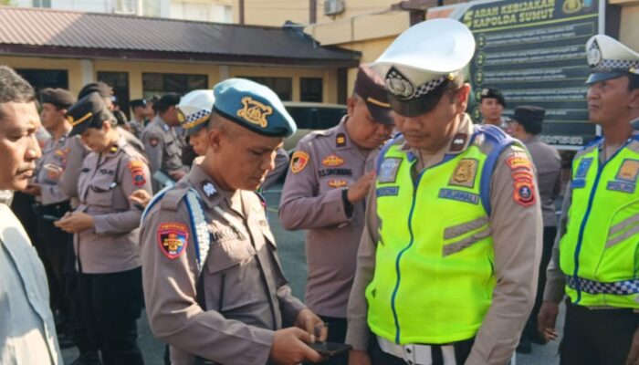 Polres Pematangsiantar Cek HP Personel Pastikan Bebas Judol