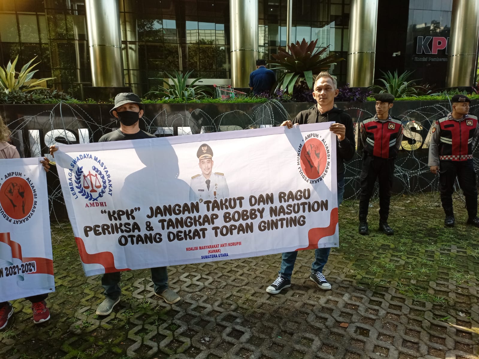KPK Didesak Tetapkan Bobby Nasution Jadi Tersangka