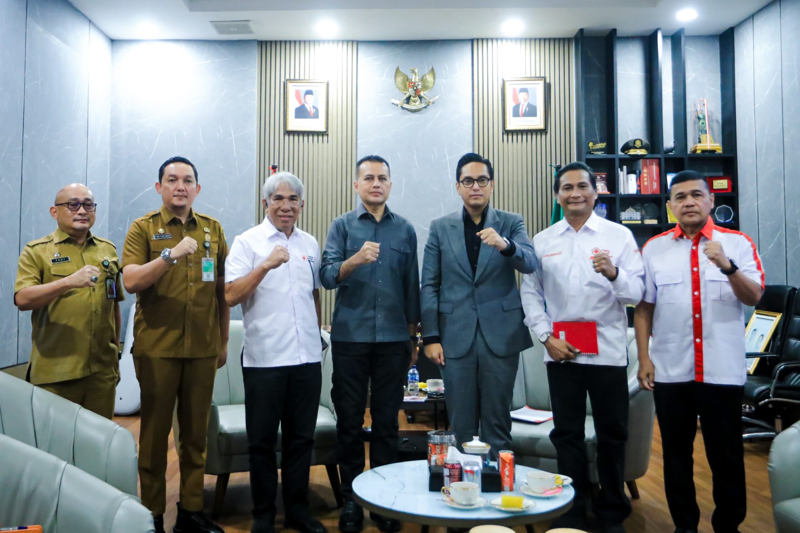 Bantu Pemerintah Di Bidang Sosial Dan Kemanusiaan, Rico Waas Terima Audiensi Ketua PMI Kota Medan