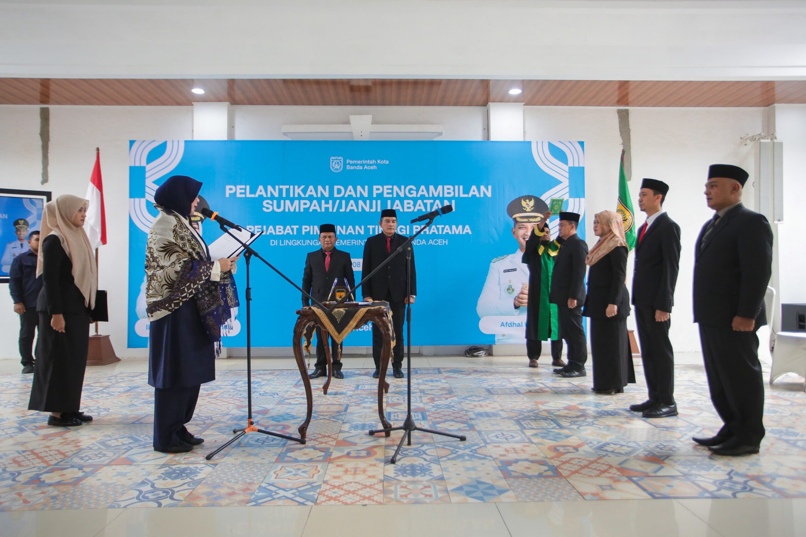 Illiza Lantik Empat Pejabat Pimpinan Tinggi Pratama
