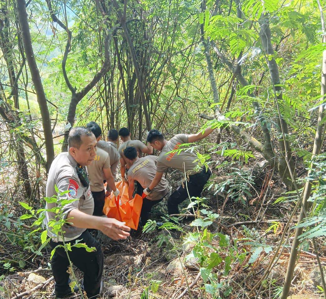 Laka Tunggal, 1 Penumpang Tewas Di Samosir