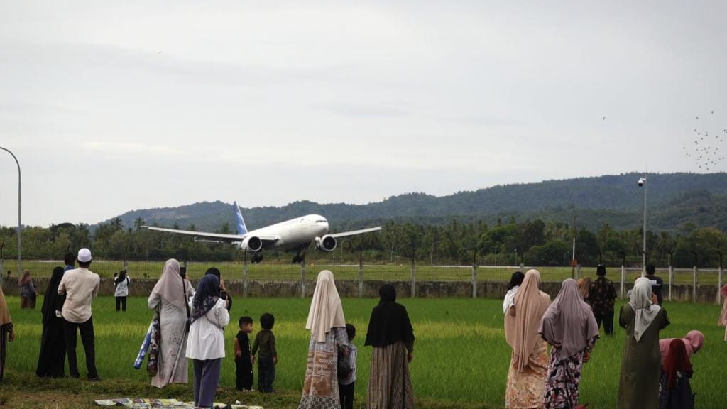 Jemaah Kloter Terakhir Mendarat Di Bandara SIM