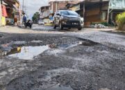 Dinas PUPR Akan Perbaiki Jalan Rusak Depan Indomaret Kutacane