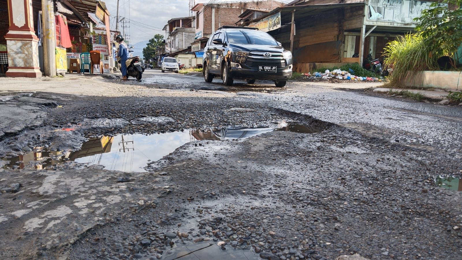Dinas PUPR Akan Perbaiki Jalan Rusak Depan Indomaret Kutacane