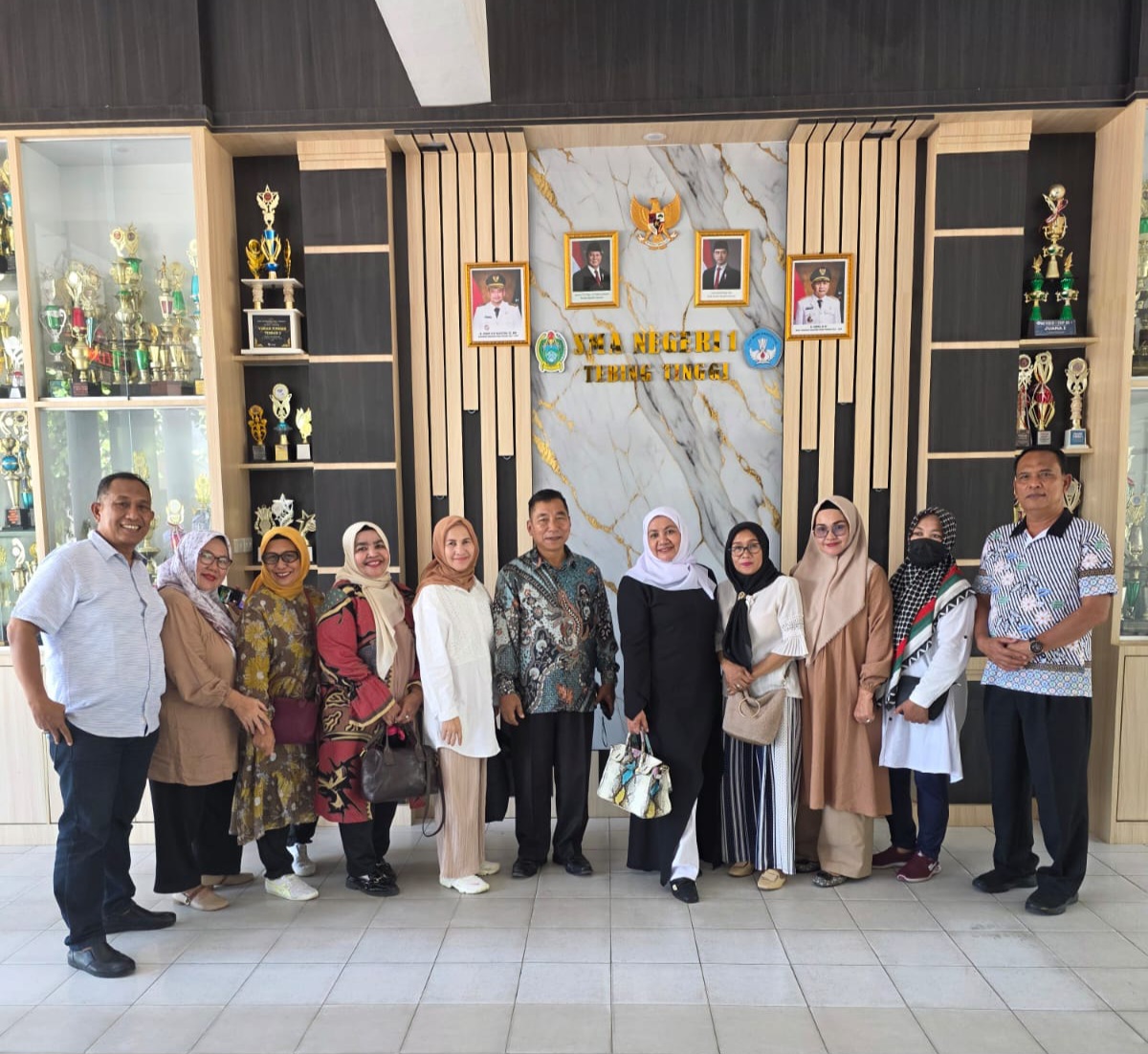 Pengurus Fokal 85 Silaturahmi Ke SMA Negeri 1 Tebingtinggi