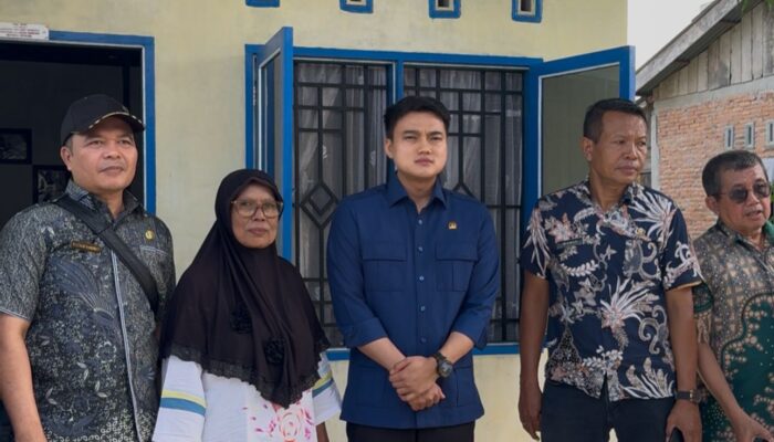 Wakil Ketua DPRDSU Tinjau Pembangunan 50 Unit RTLH Untuk Warga Langkat