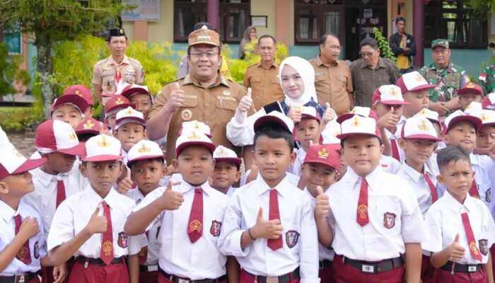 Wali Kota Dan Bunda PAUD Sabang Tinjau Hari Pertama Masuk Sekolah