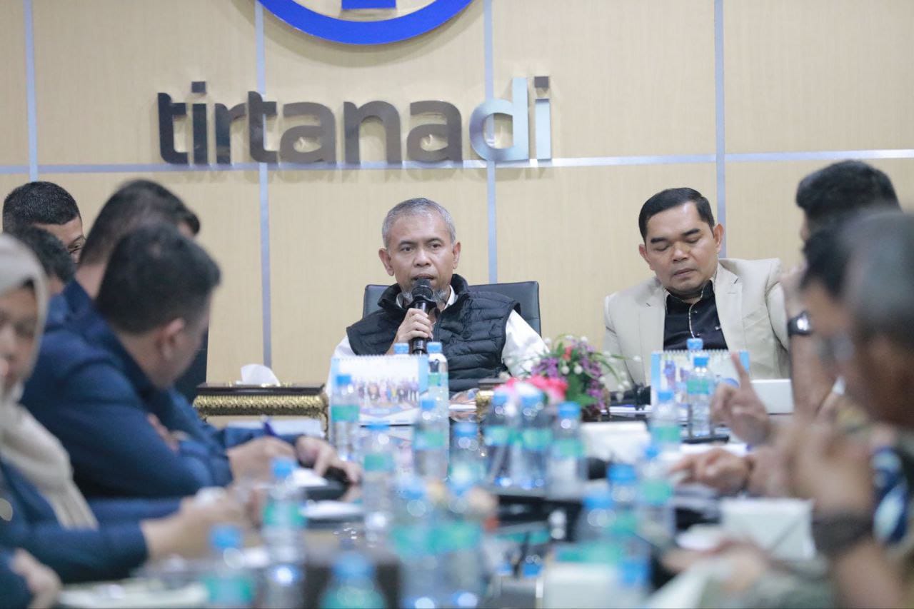 Pemprovsu Belum Serius Atasi Krisis Air