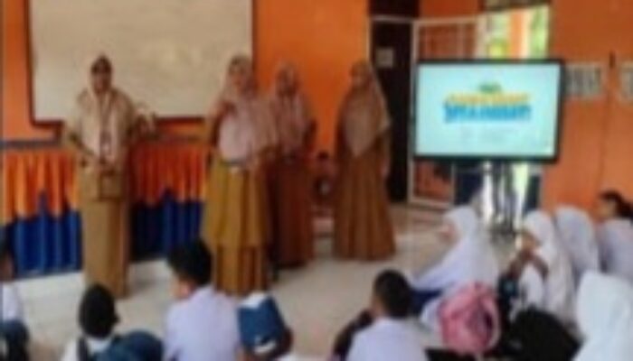 135 Siswa Baru SMPN 1 Penanggalan Ikuti MPLS