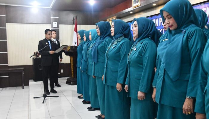 Wali Kota Langsa Kukuhkan Dan Lantik Pengurus TP PKK Periode 2025-2030