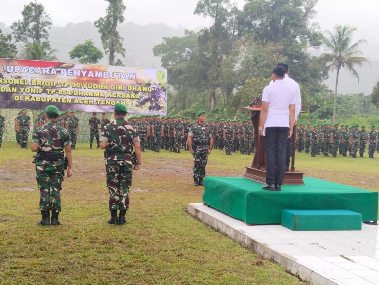 Peresmian Brigif 90/YGD Dan Yonif TP 854/DK Aceh Tengah Diwarnai Upacara Dan Peusijuek