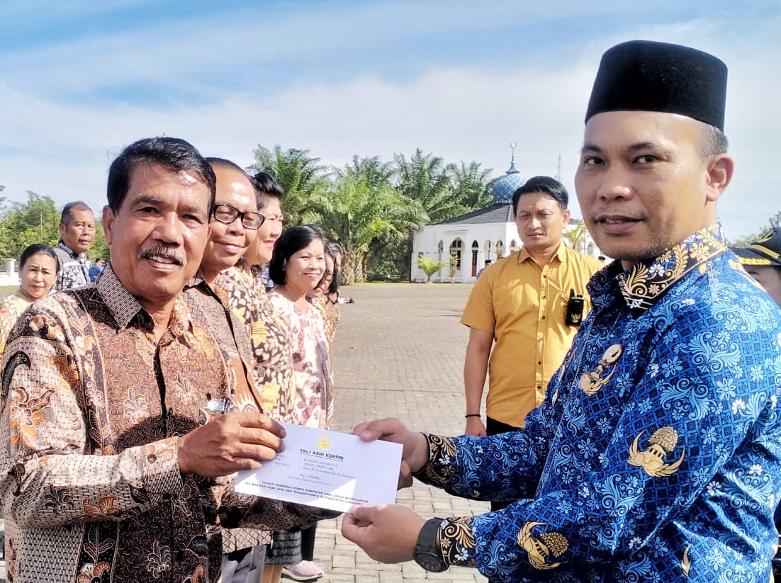 Wabup Simalungun Minta ASN Jadi Motor Penggerak Pembangunan Di Upacara HKN