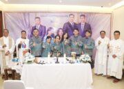 Keluarga Hendrik Sitompul Syukuran HUT Ke-31 Pernikahan, Pemberkatan Rumah, Dan Raih Gelar Doktor