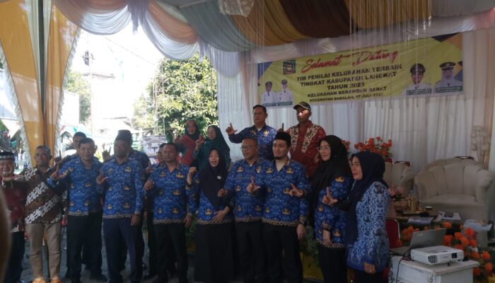 Tim Penilai Kelurahan Terbaik Langkat Kunjungi Brandan Barat