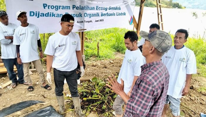 PLN UIP SBU Gelar Pelatihan Pupuk Organik Berbasis Eceng Gondok