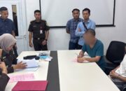 Kejari Bireuen Terima Tersangka Dan Barang Bukti Kasus Sabu Dari Polda Aceh