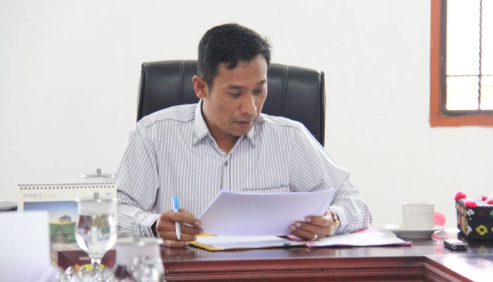 DPRD Humbahas Desak Penyelesaian Mobnas L300