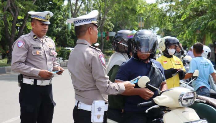 Polantas Imbau Warga Gunakan Helm SNI, Ini Manfaatnya