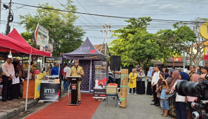 Indosat Perkuat UMKM Pasar Kuliner Jati Padang Lewat Digitalisasi Dan Dukungan Terintegrasi