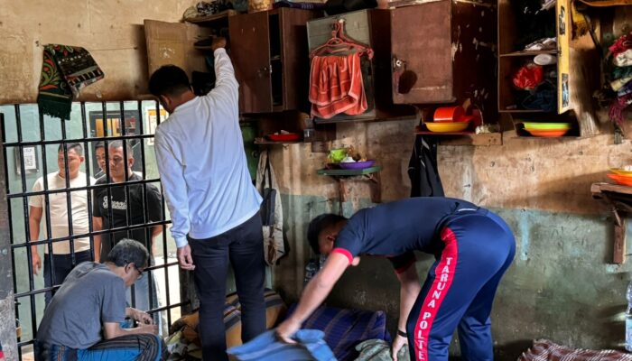 Razia Kamar Hunian Lapas Labuhanruku Temukan Mancis, Botol Kaca Dan Paku