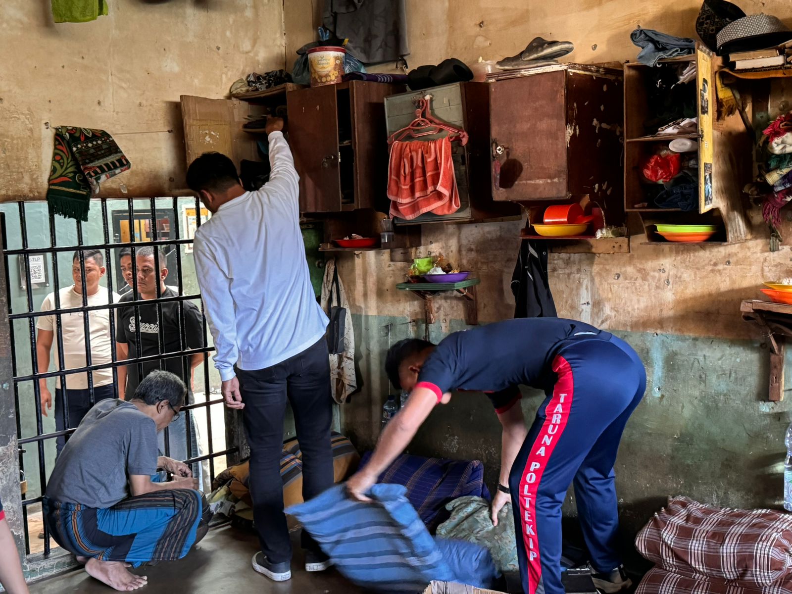 Razia Kamar Hunian Lapas Labuhanruku Temukan Mancis, Botol Kaca Dan Paku