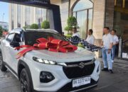 SIS Dan Trans Sumatra Andalan Serahkan20 Unit Perdana Suzuki Fronx Ke Konsumen