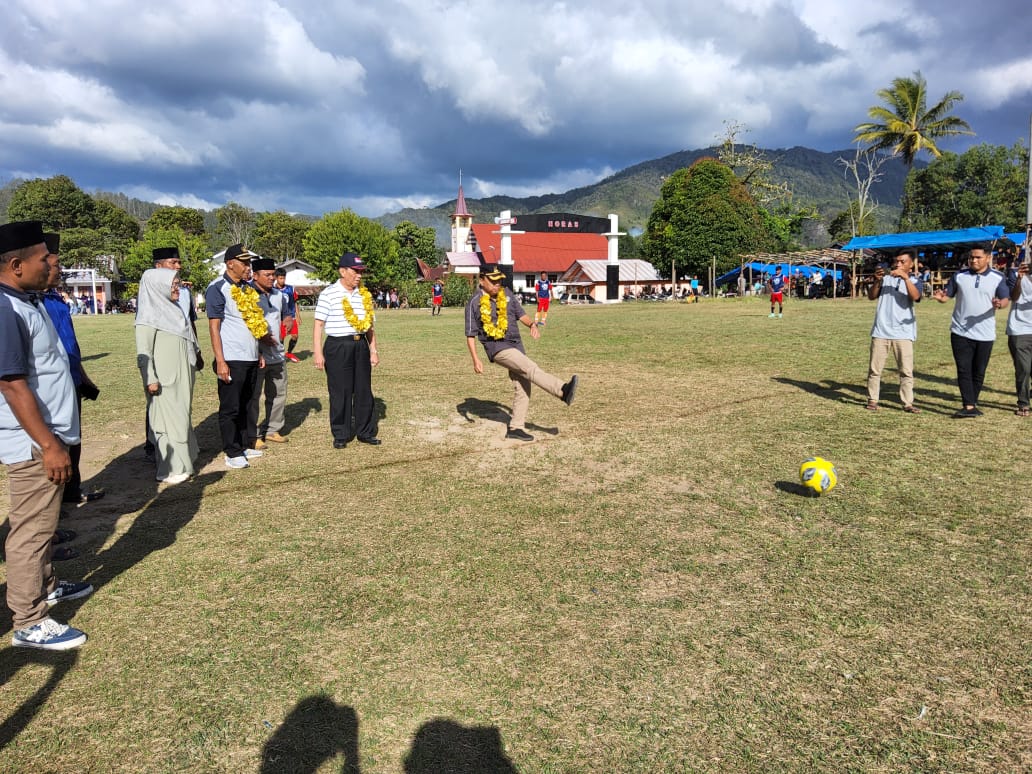 Lanjutkan Syahrul Cup, Kades Se SDH Tapsel Gelar Turnamen Sepakbola