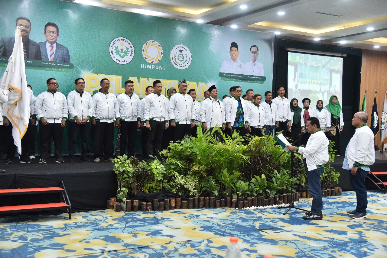 Rektor Lantik Pengurus Pusat IKA Unimed Periode 2025–2029