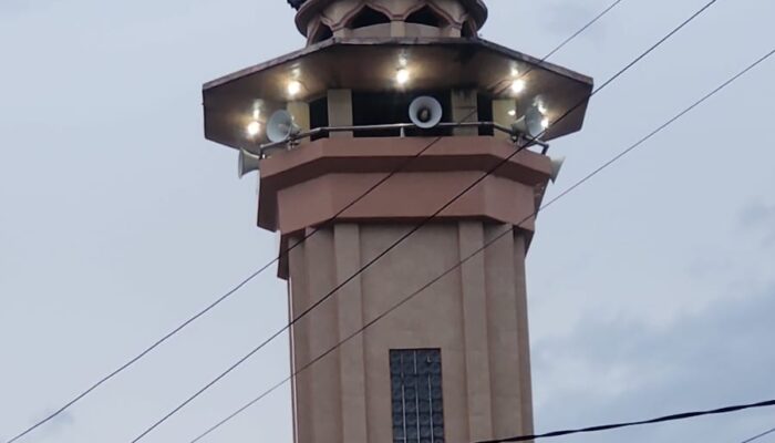 Kubah Masjid Miring, BKM Ikhwaniah Butuh Uluran Tangan Dermawan