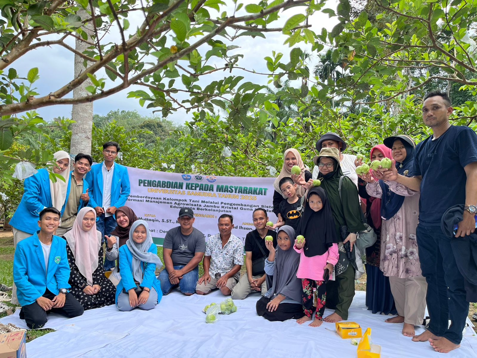 Digitalisasi Agrowisata, Tim PKM Unsam Kembangkan Sistem Informasi Kelompok Tani Jambu Kristal