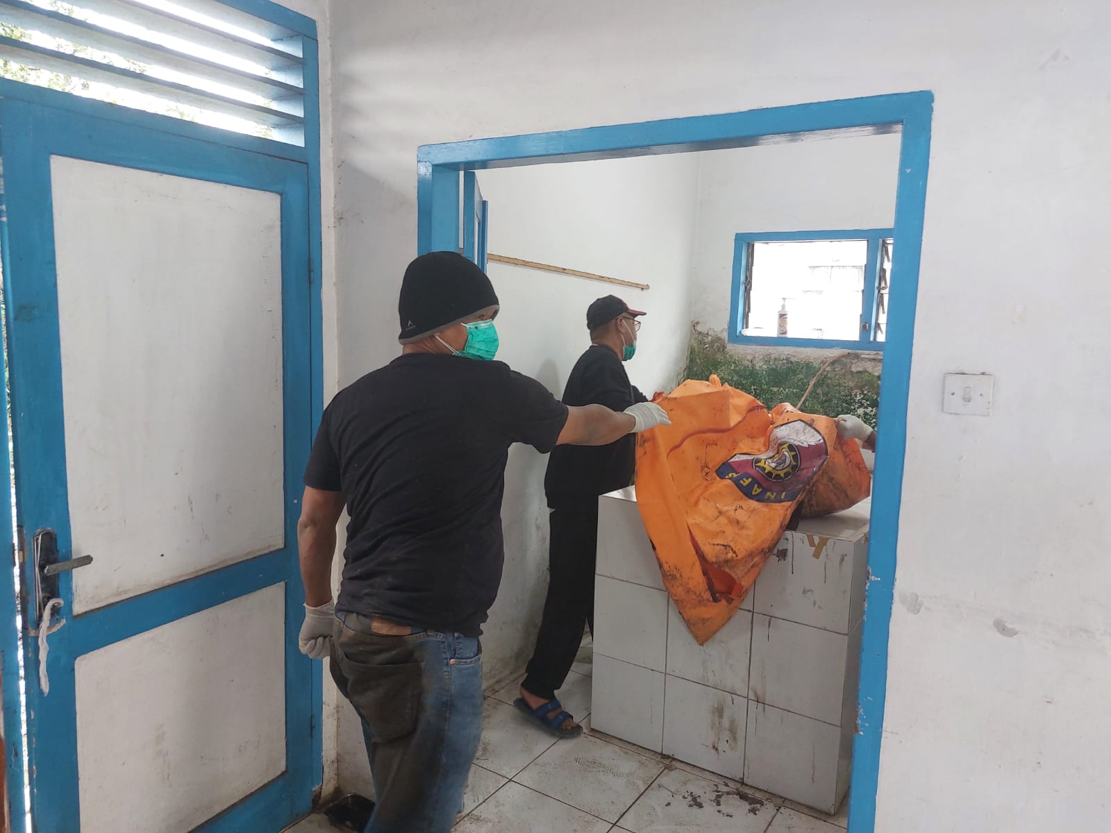 Mayat Mr X Tanpa Kepala Ditemukan Tersangkut Di Tepi Sungai