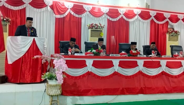 Paripurna Malam, DPRD Padang Lawas Sahkan Ranperda LKPJ TA 2024