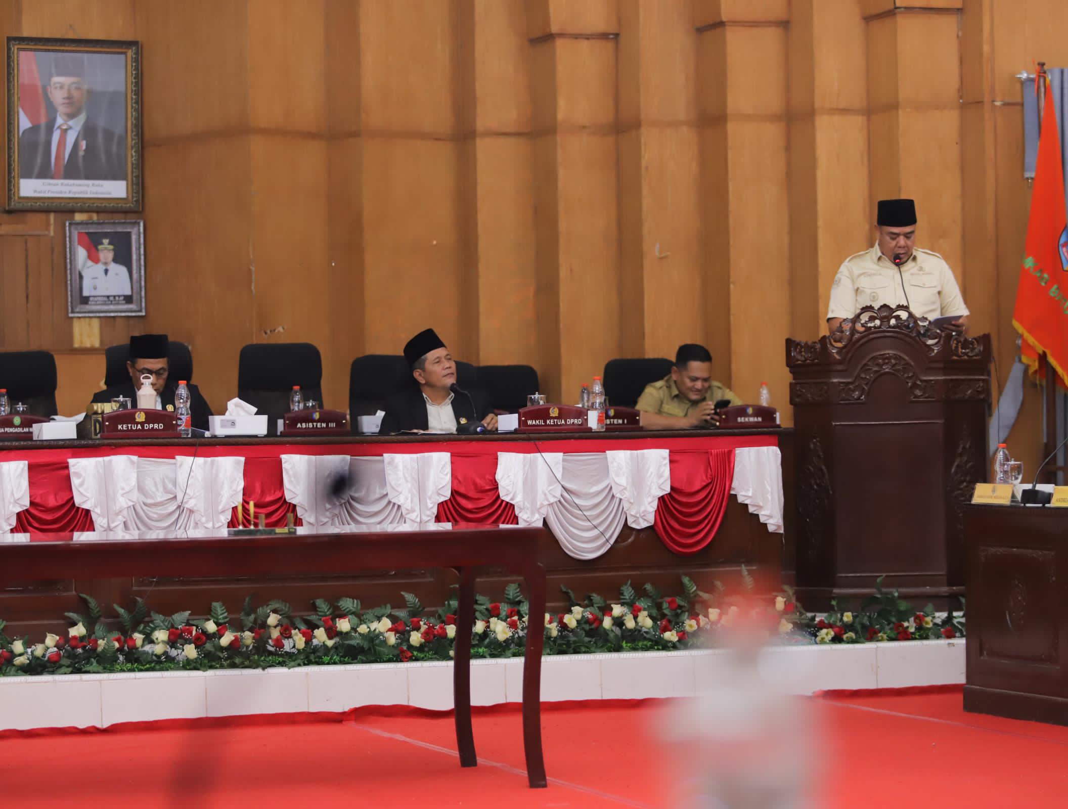 Rapat Paripurna Pendapat Akhir Fraksi Ranperda RPJMD Batubara
