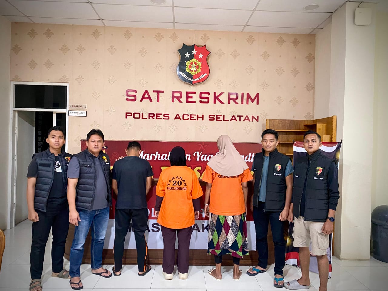 Satreskrim Polres Aceh Selatan Bongkar Kasus Prostitusi Online Di Tapaktuan