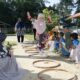 Data menunjukkan bahwa masih banyak orang tua atau pengasuh di Indonesia yang belum memahami momen penting tiga tahun pertama sebagai fondasi perkembangan lanjutan anak. Mengacu pada Nurturing Care Framework (NCF) dari World Health Organization (2018).