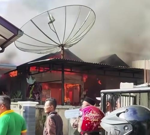Kebakaran Di Sihitang Sidimpuan Hanguskan 3 Rumah