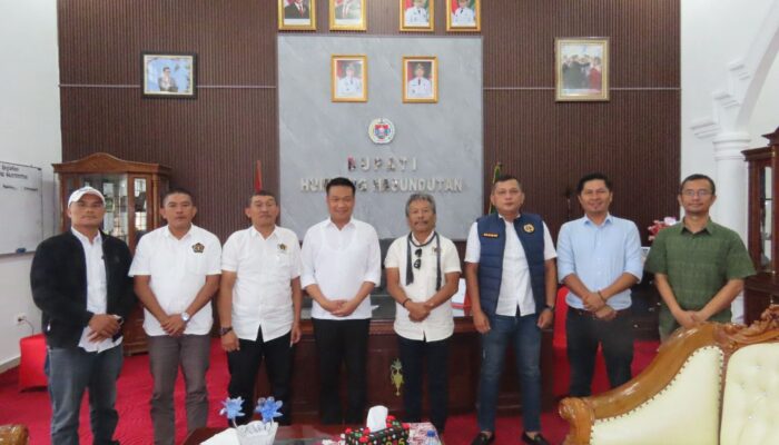 Bupati Oloan Sambut Baik Program UKW Di Humbahas