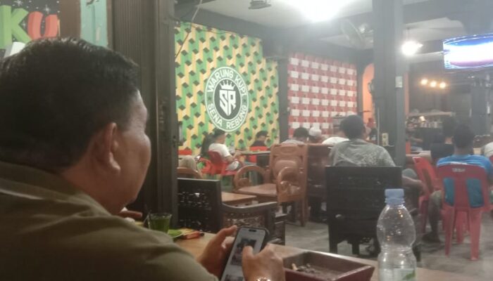 Bupati Salim Fakhry Nobar Indonesia U-23 Lawan Thailand