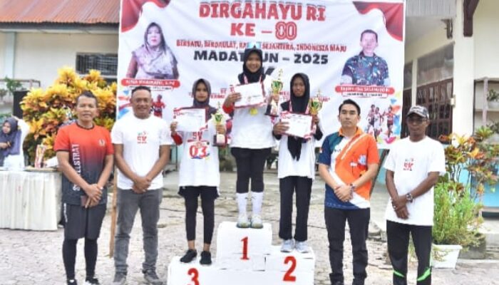 Madat Run 2025, Siswi SMA Negeri 3 Langsa Raih Juara 1 Lomba Lari Maraton 5K