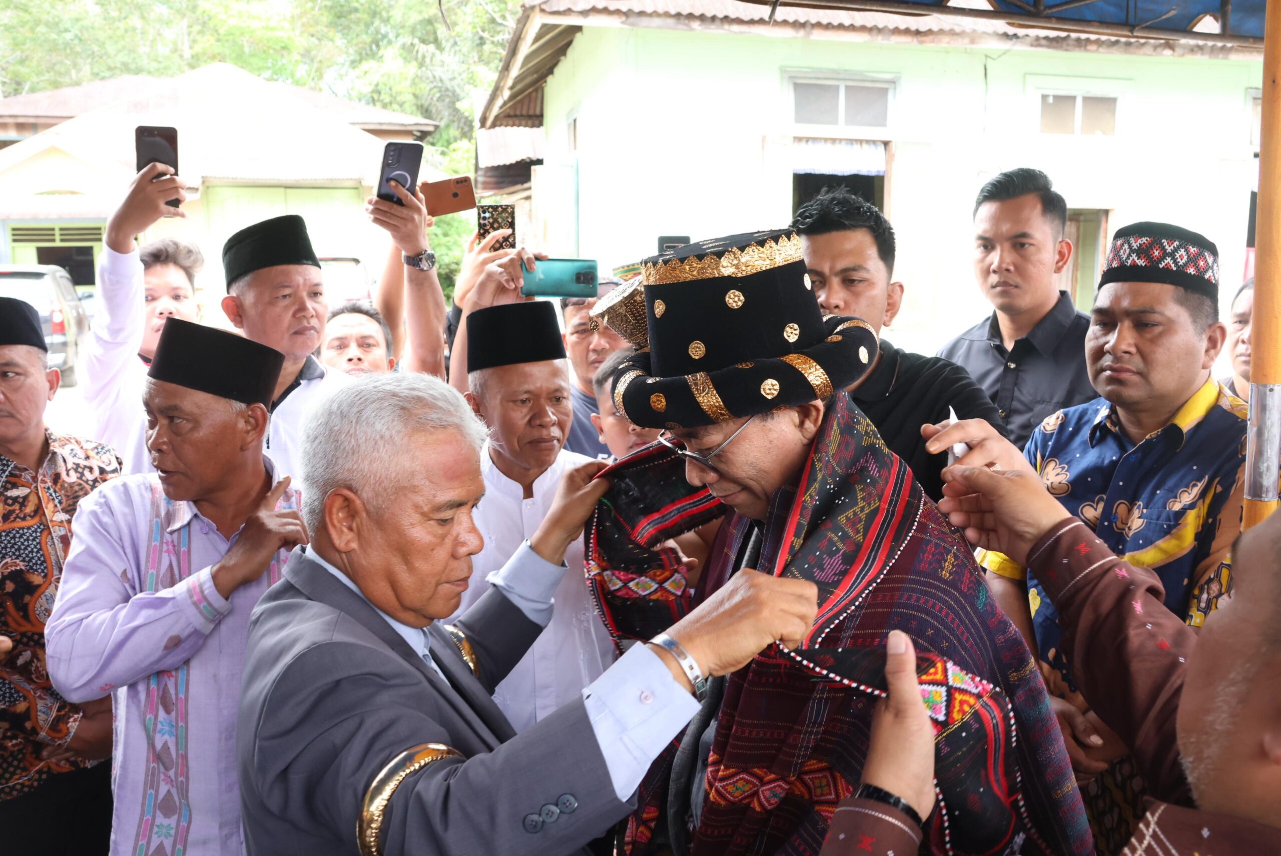 Bupati Tapsel Apresiasi Perayaan HUT ke-61 Tugu Raja Enda Jolo Pane