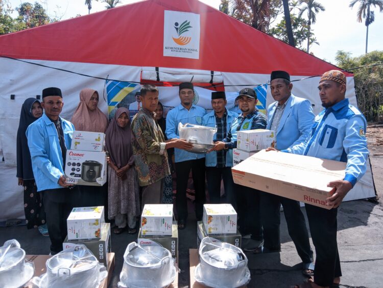 BKPRMI Aceh Besar Salurkan Donasi Kepada Korban Rumah Terbakar Di Sibreh
