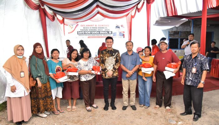 Gelar Reses III, David Roni G Sinaga Ingatkan Lurah, Camat dan Dinas Sosial Jangan Persulit Urusan Warga