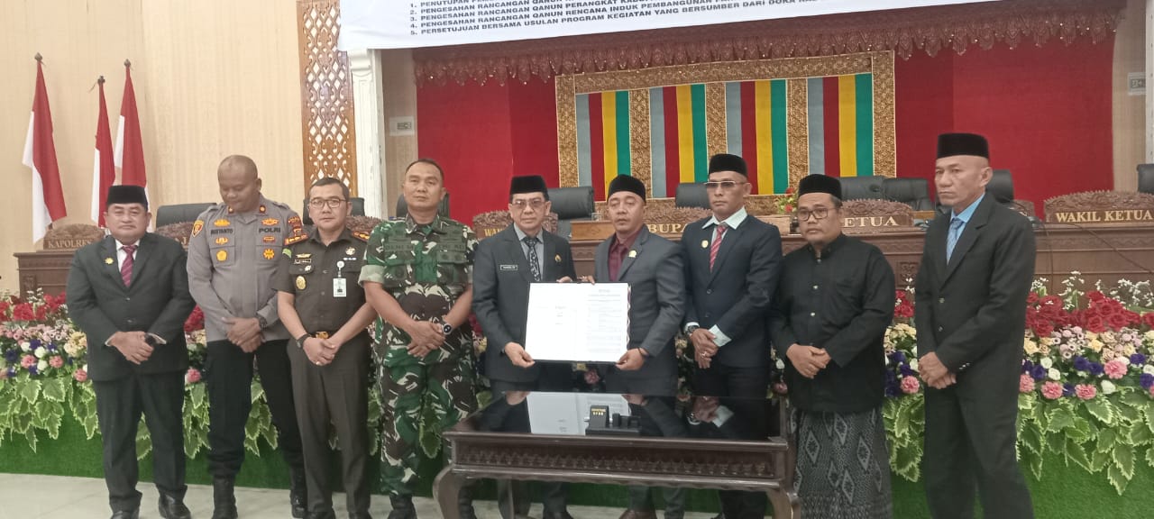 Raqan Pertanggungjawaban APBK 2024 Abdya Disahkan